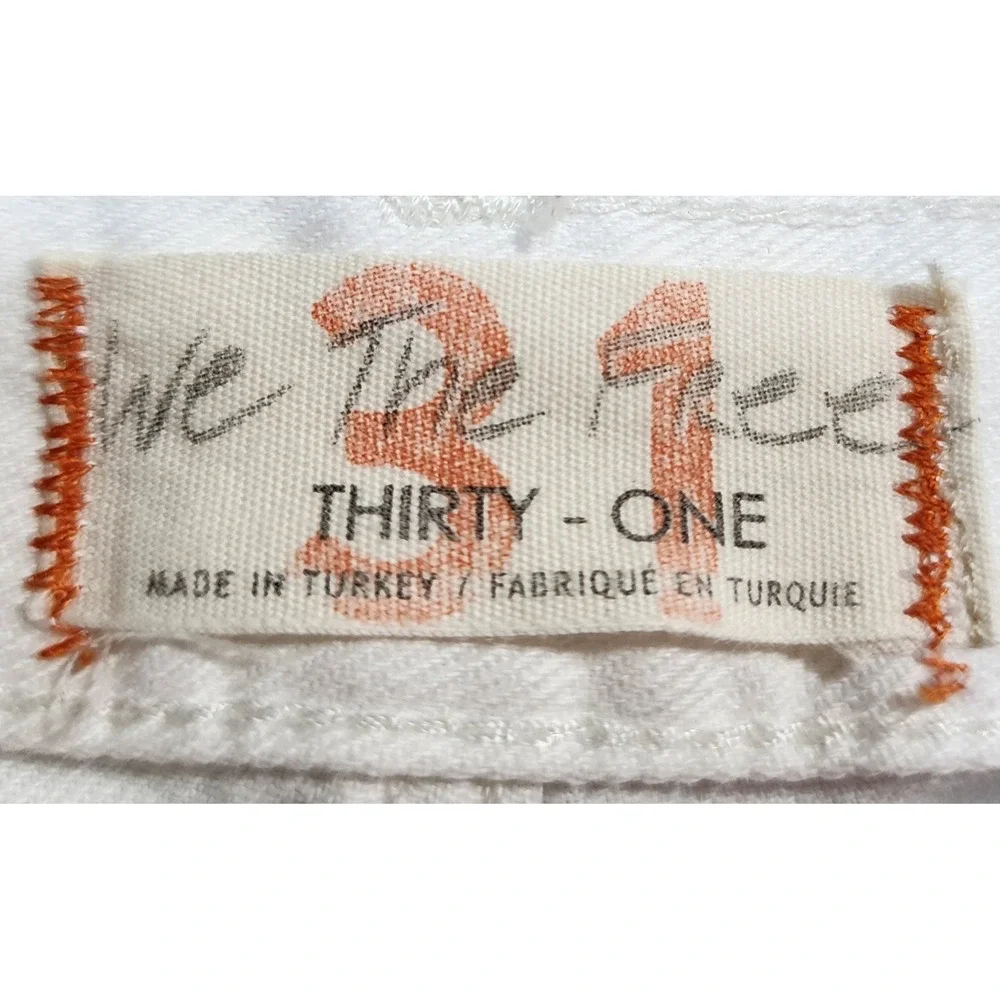 We The Free Free People White Distressed Raw Hem‎ Button Fly Jeans Size 31
